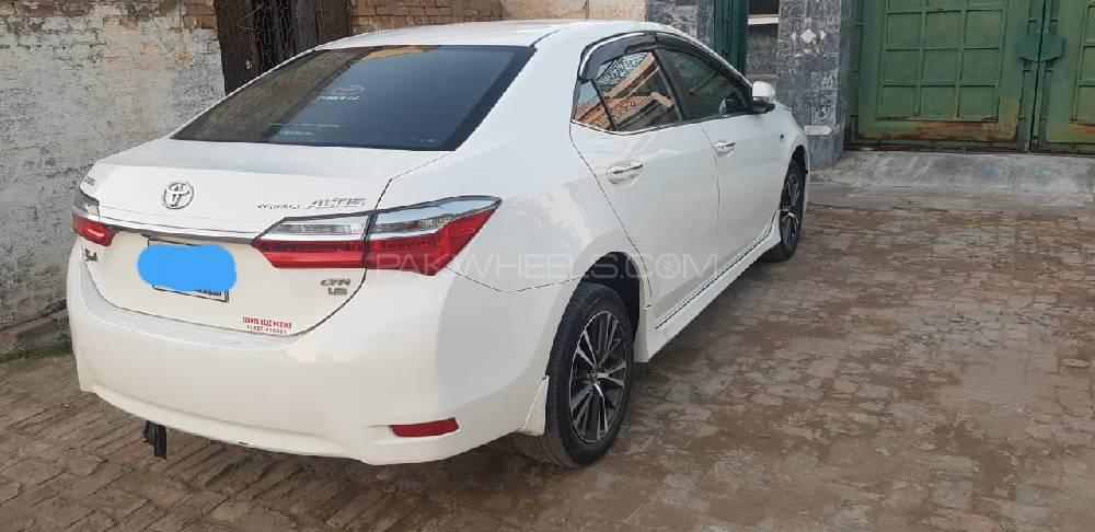 Toyota Corolla 2018 for Sale in Islamabad Toyota Corolla 2018 for Sale in Islamabad Image-18