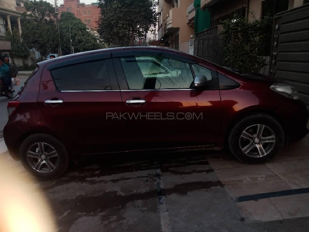 Toyota Vitz 2012 for Sale in Lahore Toyota Vitz 2012 for Sale in Lahore Image-13