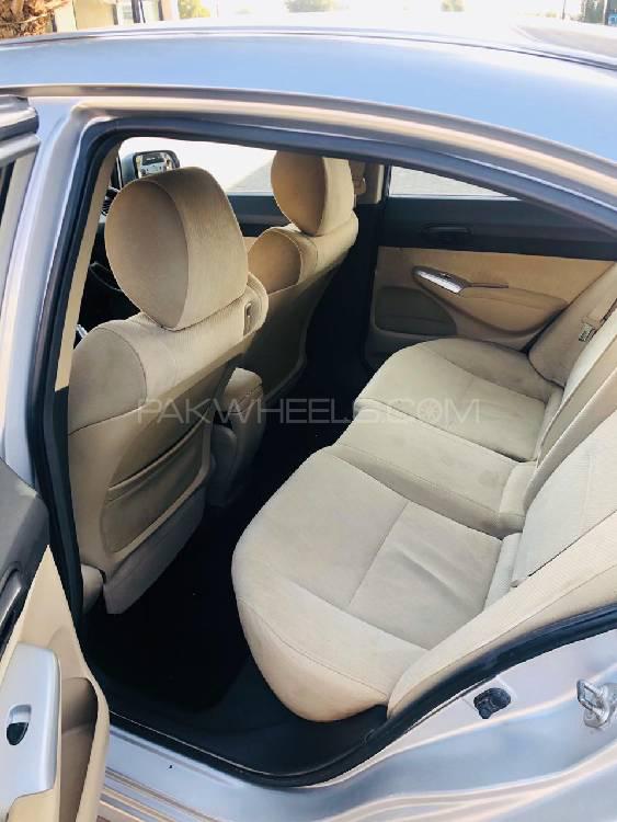 ہونڈا سوک 2011 for Sale in بہاولپور ہونڈا سوک 2011 for Sale in بہاولپور Image-10