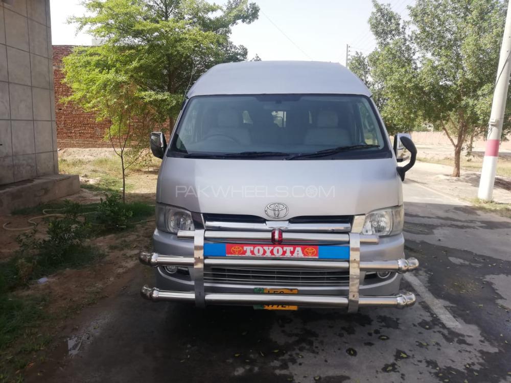 Toyota Hiace 2012 for Sale in Sahiwal Image-1
