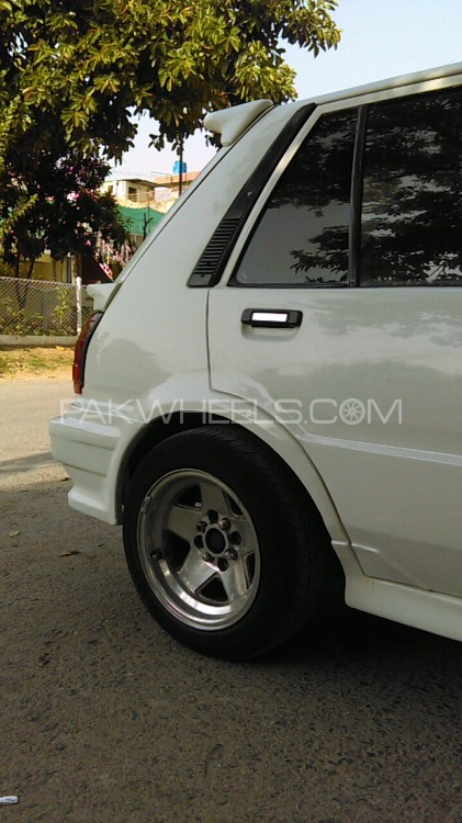 Toyota Starlet - 1986  Toyota Starlet - 1986  Image-3