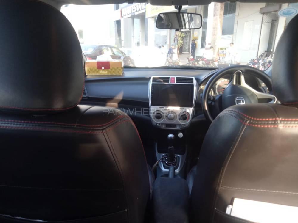 Honda City 2012 for Sale in Lahore Honda City 2012 for Sale in Lahore Image-9