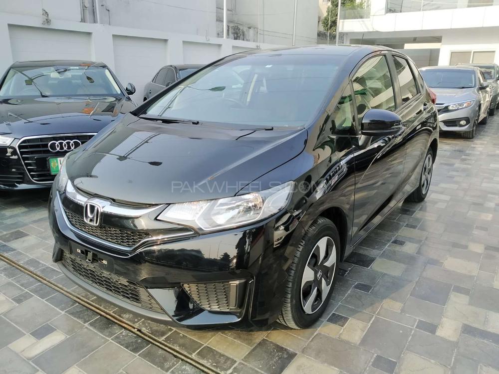 Honda Fit 2016 for Sale in Lahore Honda Fit 2016 for Sale in Lahore Image-2