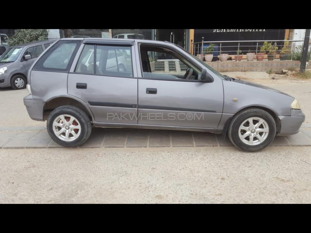 Suzuki Cultus 2014 for Sale in Karachi Suzuki Cultus 2014 for Sale in Karachi Image-4