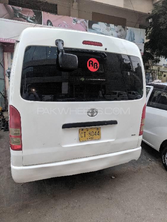 Toyota Hiace 2006 for Sale in Karachi Toyota Hiace 2006 for Sale in Karachi Image-3