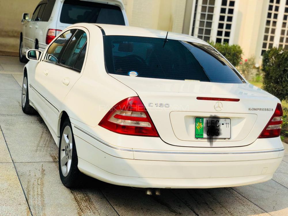Mercedes Benz C Class 2006 for Sale in Islamabad Mercedes Benz C Class 2006 for Sale in Islamabad Image-3