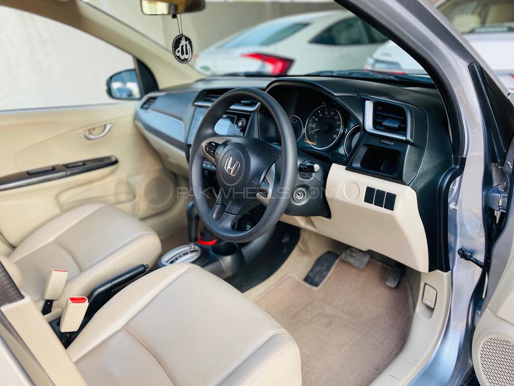 Honda BR-V 2018 for Sale in Lahore Honda BR-V 2018 for Sale in Lahore Image-4