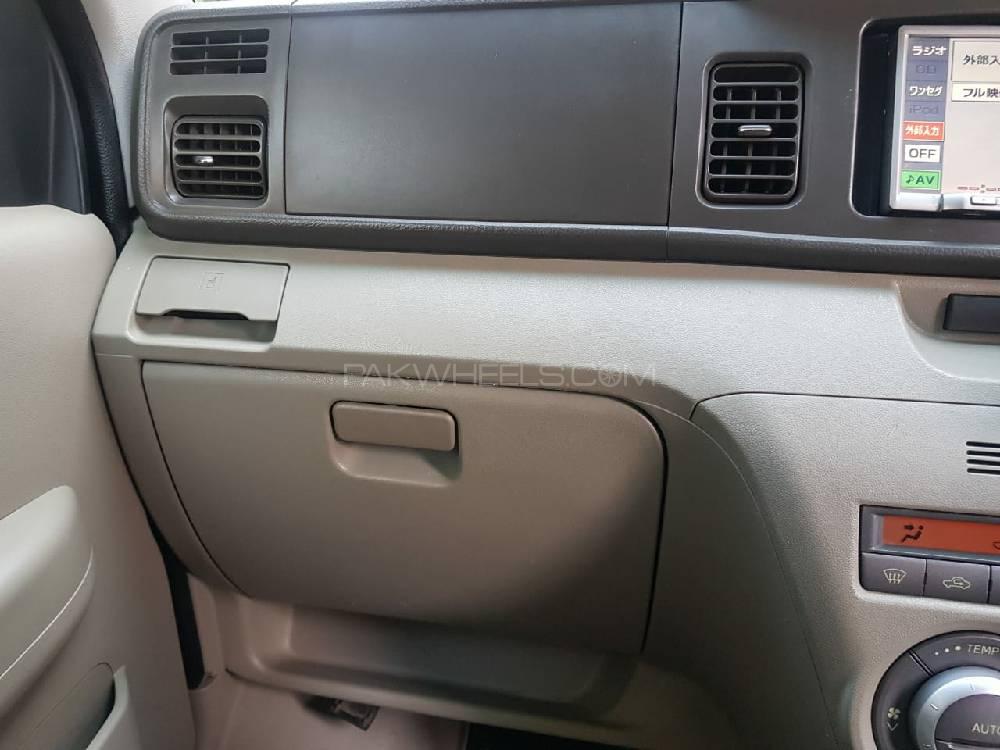 Subaru Dias Wagon 2013 for Sale in Lahore Subaru Dias Wagon 2013 for Sale in Lahore Image-7