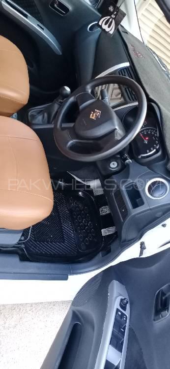 Suzuki Cultus 2017 for Sale in Multan Suzuki Cultus 2017 for Sale in Multan Image-7