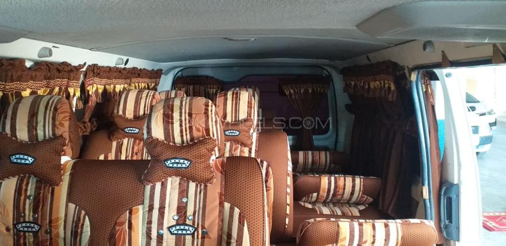 Toyota Hiace 2012 for Sale in Attock Toyota Hiace 2012 for Sale in Attock Image-5