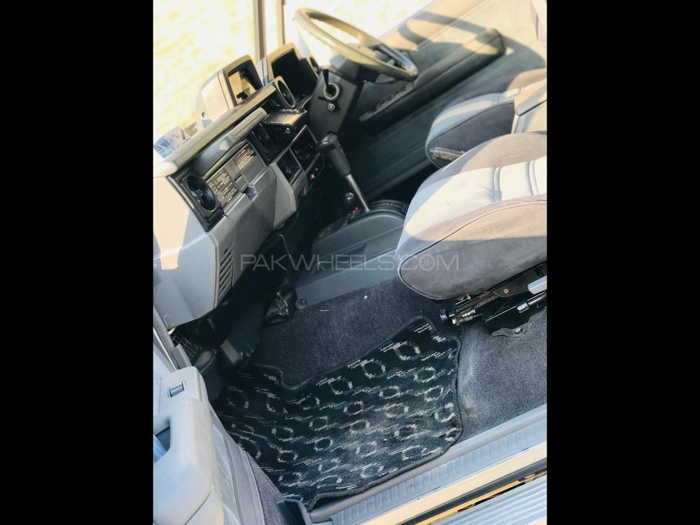 Toyota Land Cruiser 1991 for Sale in Charsadda Toyota Land Cruiser 1991 for Sale in Charsadda Image-13