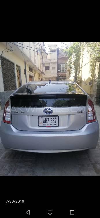 Toyota Prius 2013 for Sale in Peshawar Toyota Prius 2013 for Sale in Peshawar Image-3