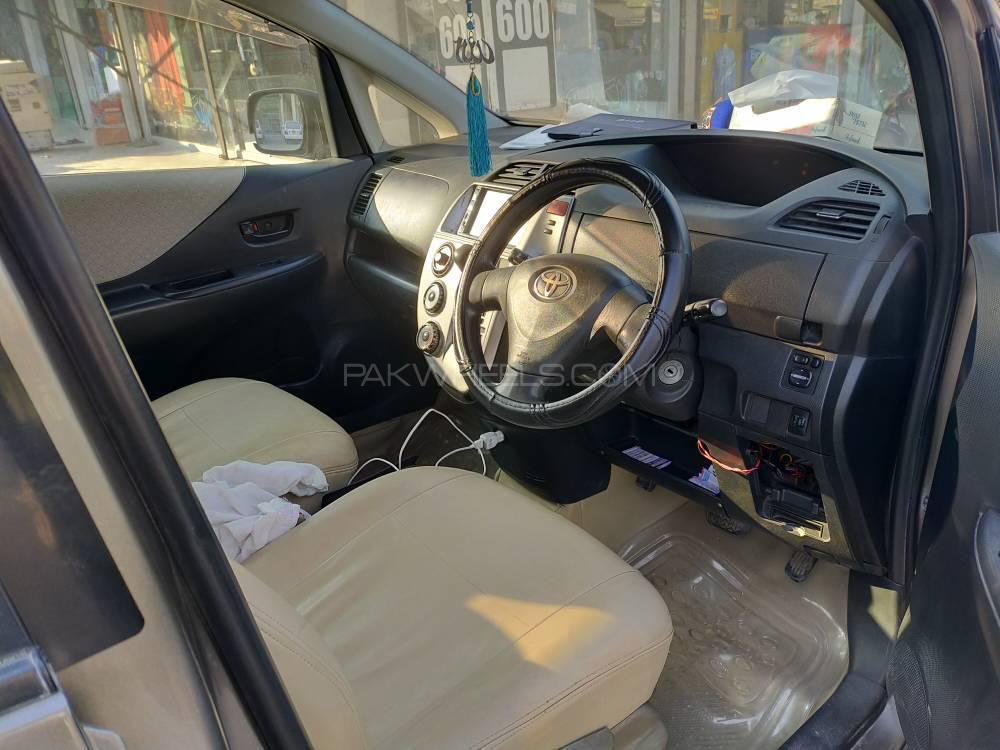 Toyota Ractis 2006 for Sale in Bahawalpur Toyota Ractis 2006 for Sale in Bahawalpur Image-6