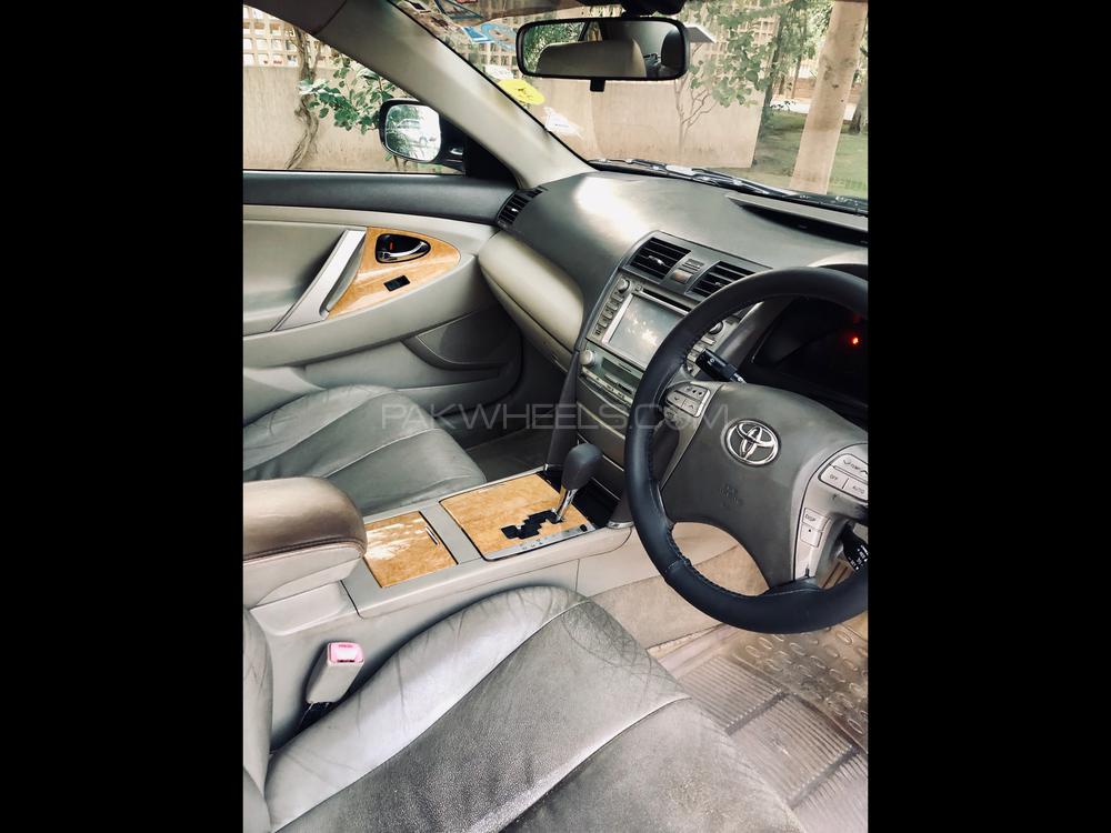 Toyota Camry 2007 for Sale in Lahore Toyota Camry 2007 for Sale in Lahore Image-9