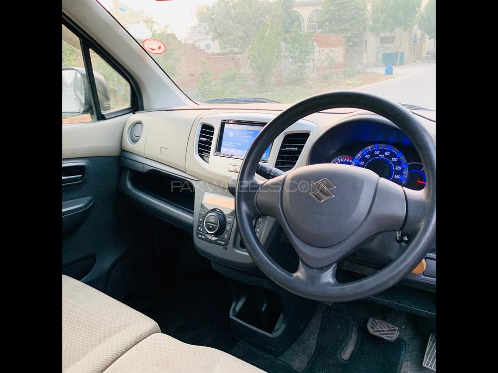 Suzuki Wagon R 2014 for Sale in Lahore Suzuki Wagon R 2014 for Sale in Lahore Image-5