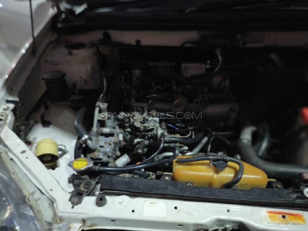 Toyota Corolla 2004 for Sale in Taxila Toyota Corolla 2004 for Sale in Taxila Image-9