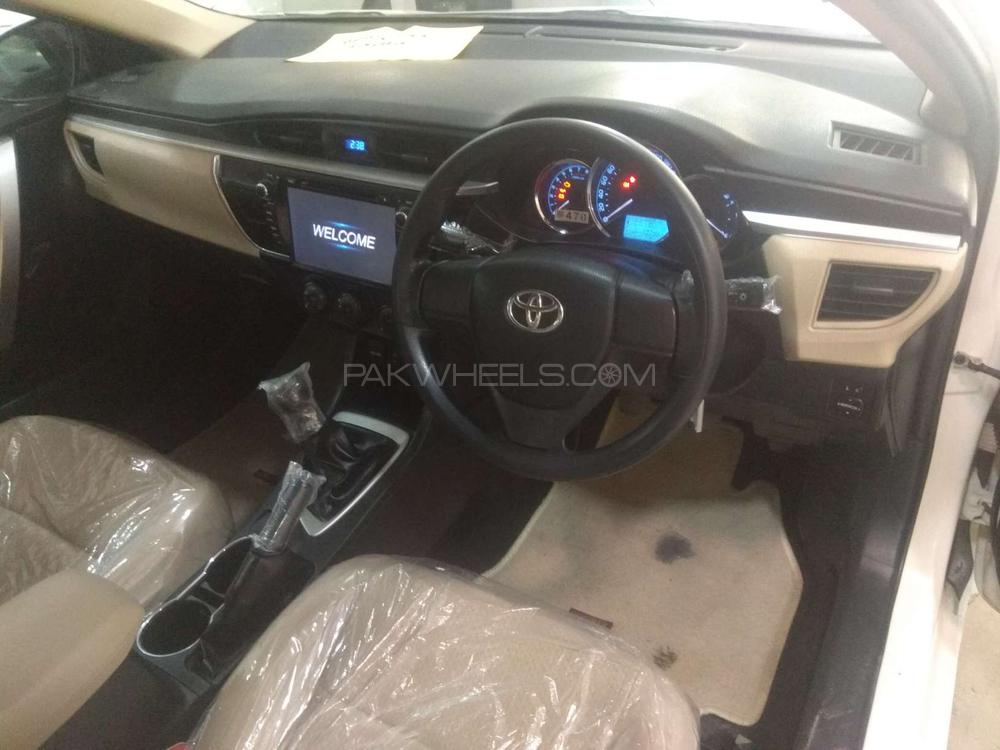 Toyota Corolla 2017 for Sale in Karachi Toyota Corolla 2017 for Sale in Karachi Image-4