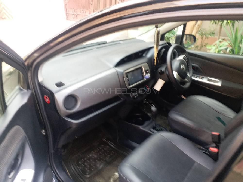 Toyota Vitz 2014 for Sale in Lahore Toyota Vitz 2014 for Sale in Lahore Image-14