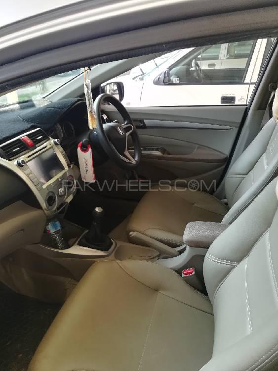 Honda City 2018 for Sale in Muzaffar Gargh Honda City 2018 for Sale in Muzaffar Gargh Image-3