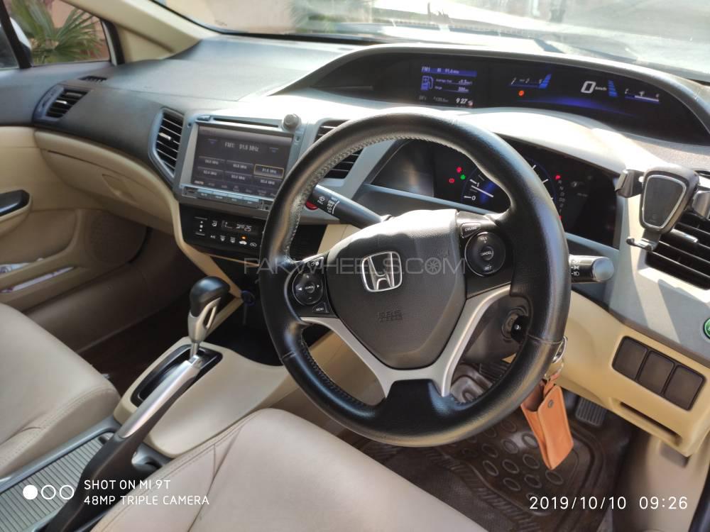 Honda Civic 2014 for Sale in Rawalpindi Honda Civic 2014 for Sale in Rawalpindi Image-9