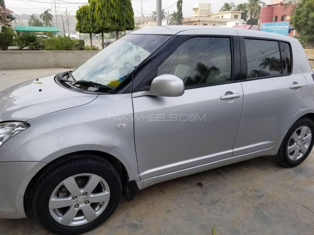 Suzuki Swift 2015 for Sale in Karachi Suzuki Swift 2015 for Sale in Karachi Image-3