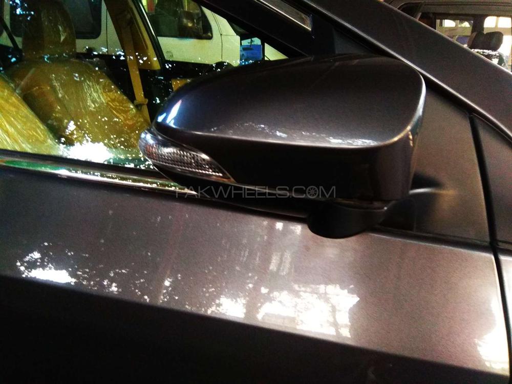 Toyota Corolla 2018 for Sale in Lahore Toyota Corolla 2018 for Sale in Lahore Image-6