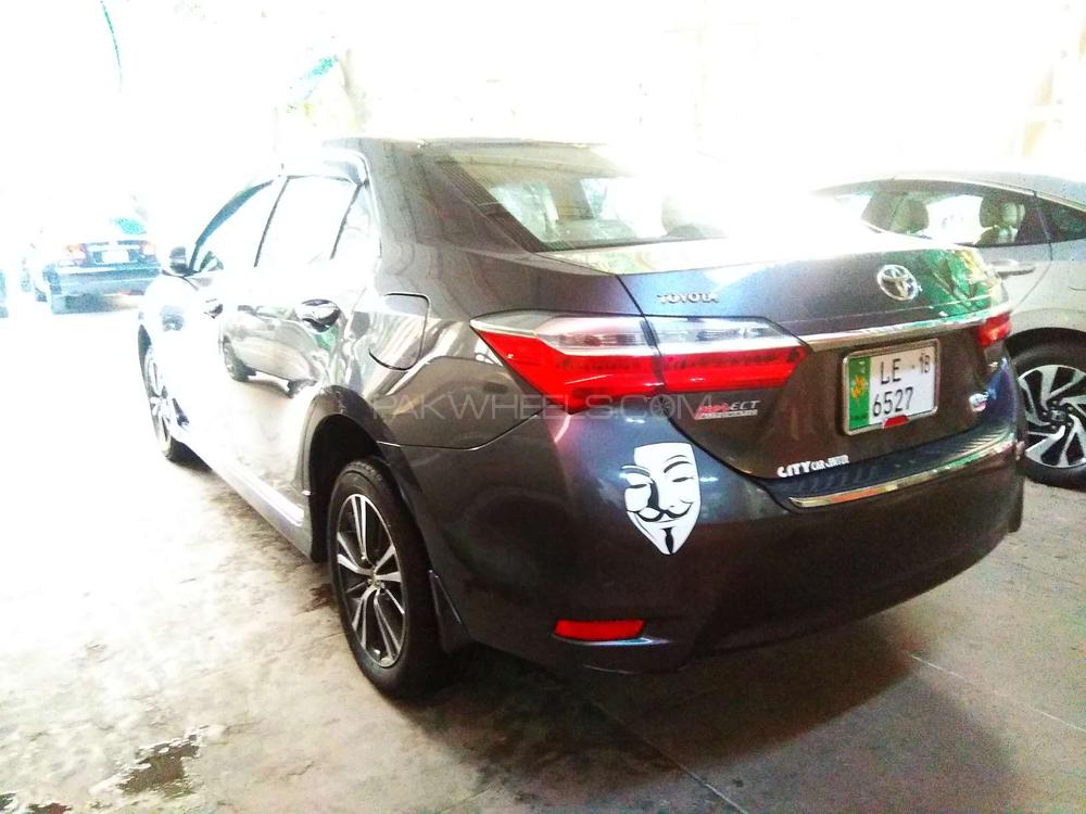 Toyota Corolla 2018 for Sale in Lahore Toyota Corolla 2018 for Sale in Lahore Image-13