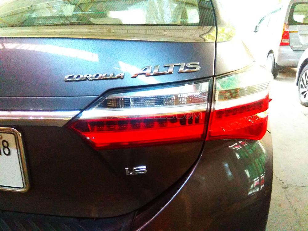 Toyota Corolla 2018 for Sale in Lahore Toyota Corolla 2018 for Sale in Lahore Image-15