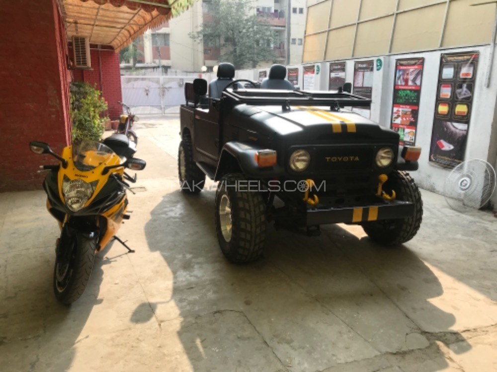 Toyota Land Cruiser - 1986  Toyota Land Cruiser - 1986  Image-3