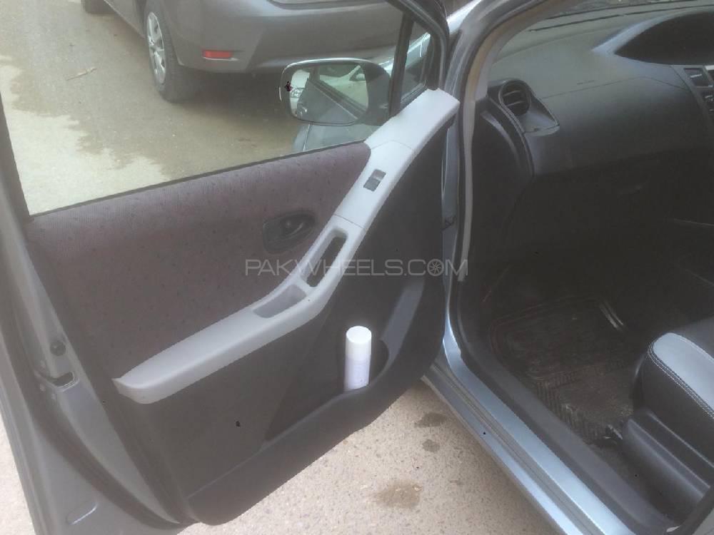Toyota Vitz 2007 for Sale in Karachi Toyota Vitz 2007 for Sale in Karachi Image-10