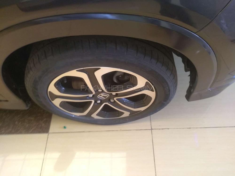 Honda Vezel 2015 for Sale in Multan Honda Vezel 2015 for Sale in Multan Image-3