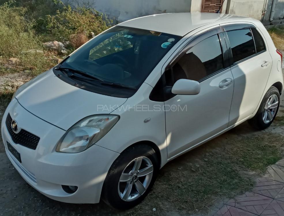 Toyota Vitz 2005 for Sale in Attock Toyota Vitz 2005 for Sale in Attock Image-4