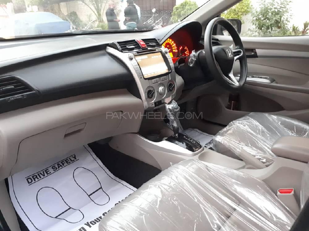 Honda City 2014 for Sale in Karachi Honda City 2014 for Sale in Karachi Image-9