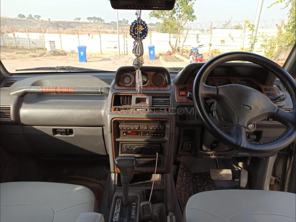 Mitsubishi Pajero 1993 for Sale in Sargodha Mitsubishi Pajero 1993 for Sale in Sargodha Image-4