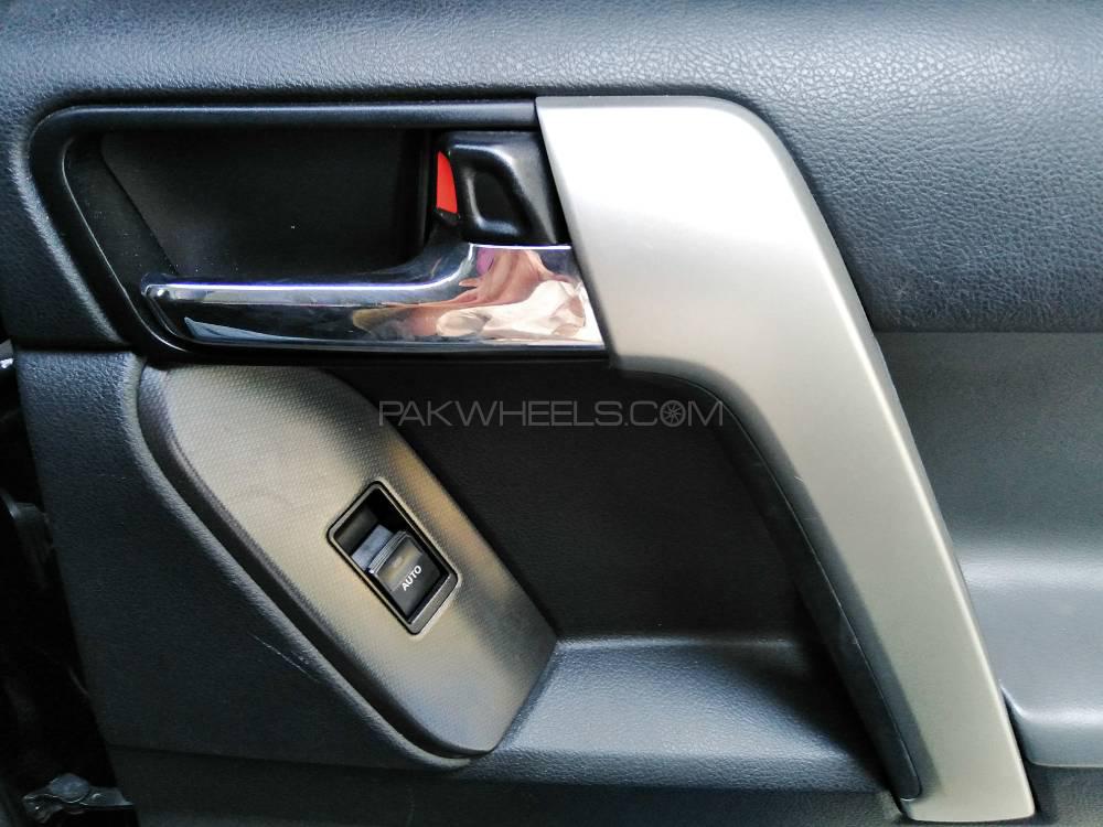 Toyota Prado 2011 for Sale in Karachi Toyota Prado 2011 for Sale in Karachi Image-15