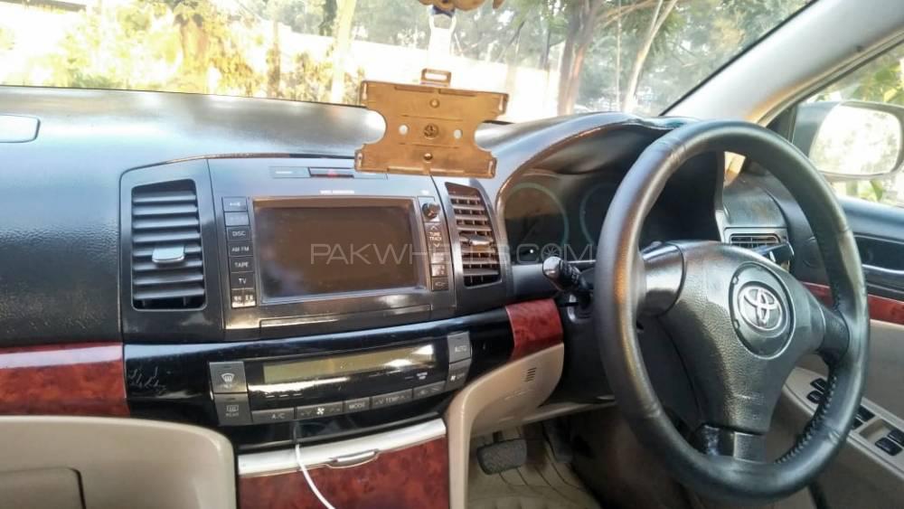 Toyota Premio 2004 for Sale in Islamabad Toyota Premio 2004 for Sale in Islamabad Image-6