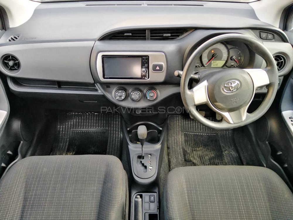 Toyota Vitz 2016 for Sale in Karachi Toyota Vitz 2016 for Sale in Karachi Image-11