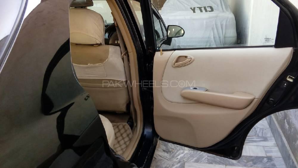 Honda City 2006 for Sale in Lahore Honda City 2006 for Sale in Lahore Image-7