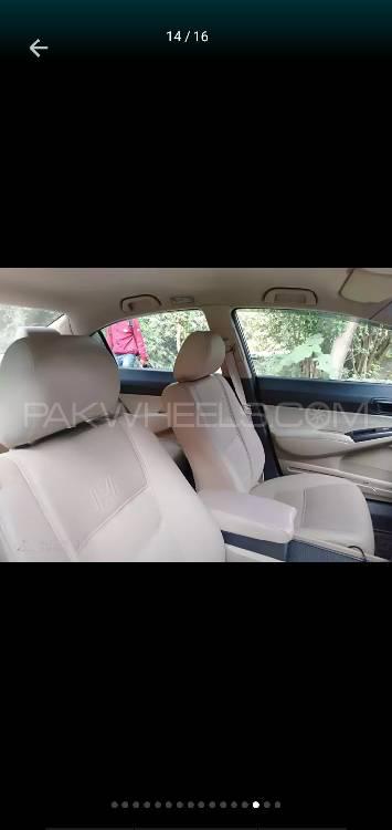 ہونڈا سوک 2007 for Sale in اسلام آباد ہونڈا سوک 2007 for Sale in اسلام آباد Image-13