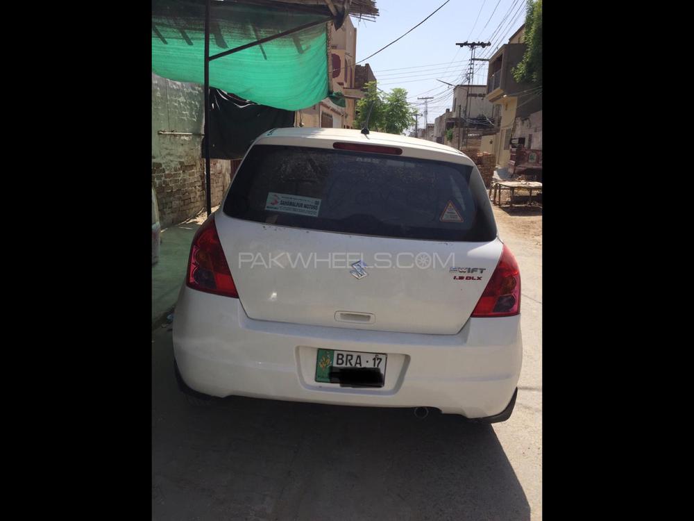 Suzuki Swift 2017 for Sale in Ahmed Pur East Image-1