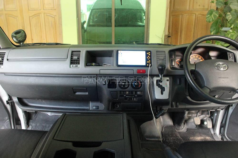 Toyota Hiace 2010 for Sale in Rawalpindi Toyota Hiace 2010 for Sale in Rawalpindi Image-14