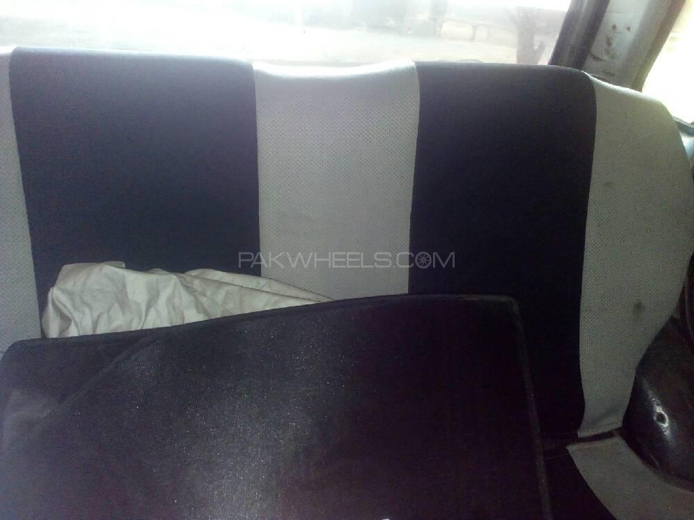 Suzuki Mehran 2006 for Sale in Bahawalpur Suzuki Mehran 2006 for Sale in Bahawalpur Image-3