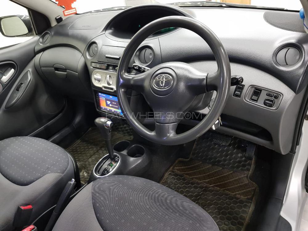 Toyota Vitz 2004 for Sale in Rawalpindi Toyota Vitz 2004 for Sale in Rawalpindi Image-3