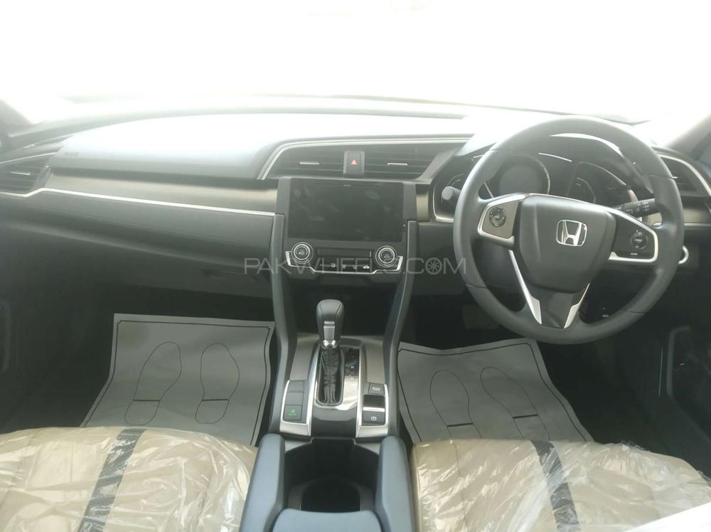 Honda Civic 2019 for Sale in Faisalabad Honda Civic 2019 for Sale in Faisalabad Image-14