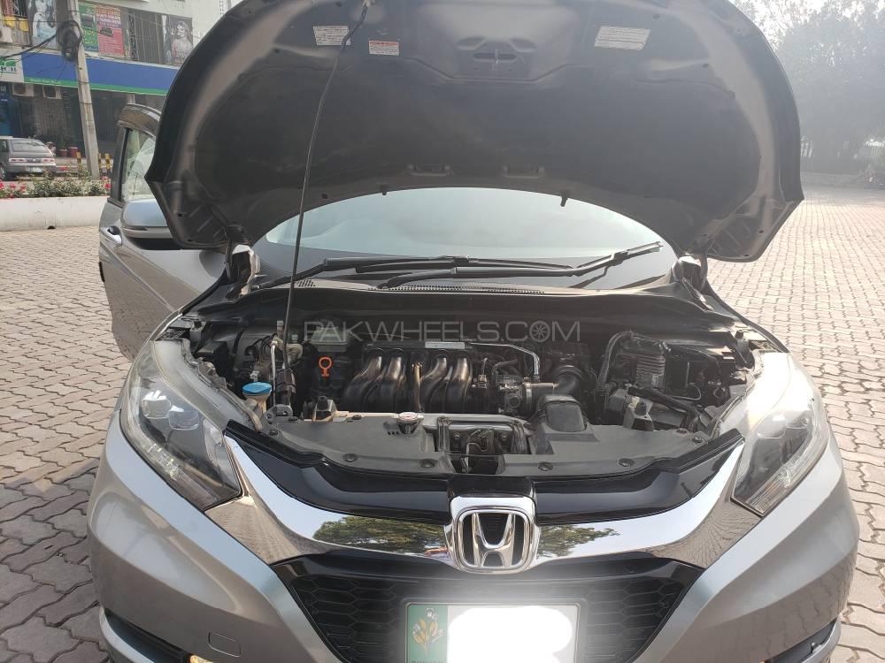 Honda Vezel 2018 for Sale in Gujranwala Honda Vezel 2018 for Sale in Gujranwala Image-4