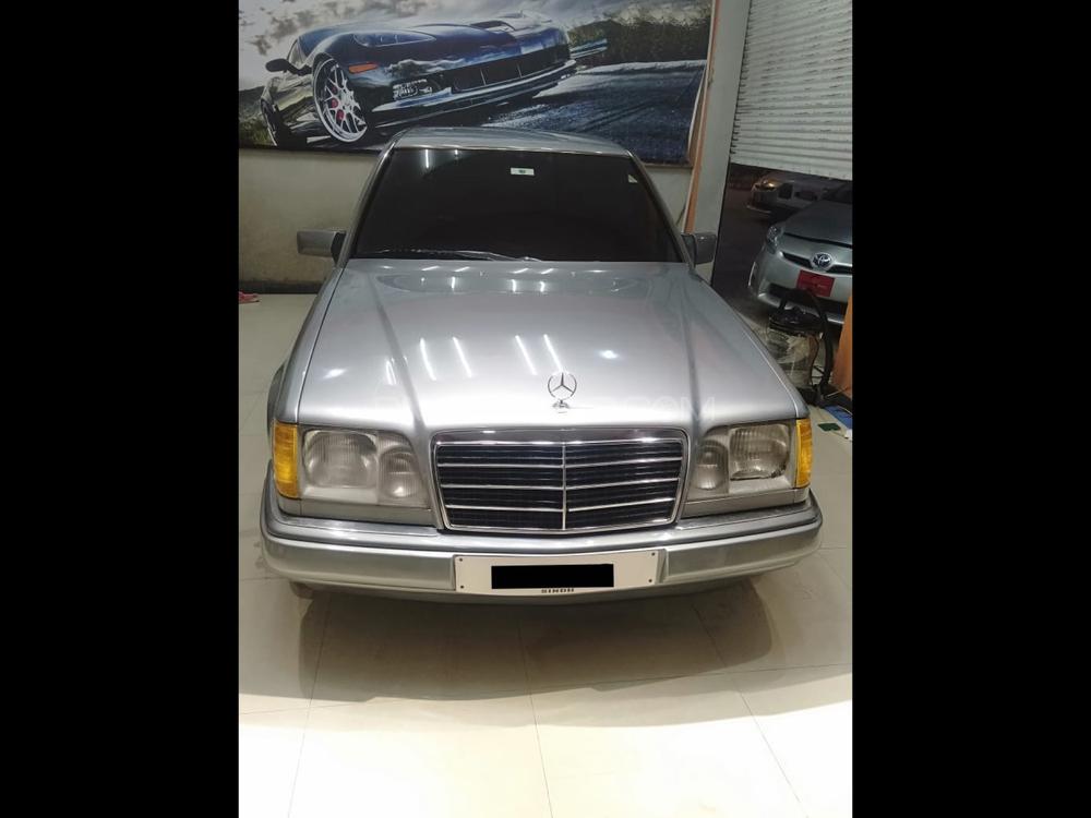Mercedes Benz 250 D 1990 for Sale in Peshawar Mercedes Benz 250 D 1990 for Sale in Peshawar Image-15