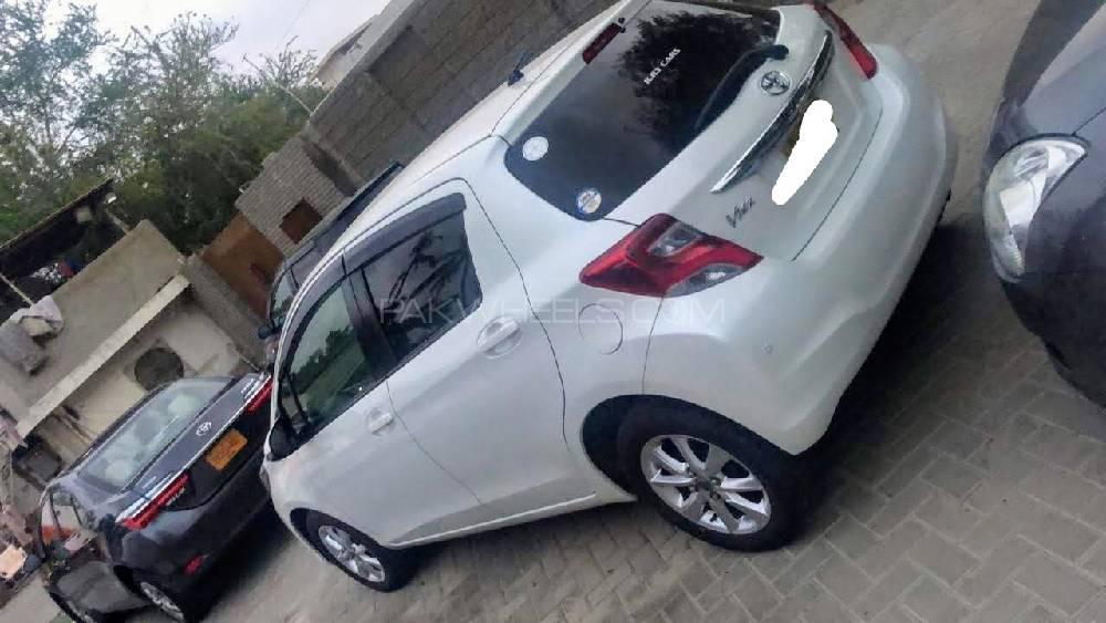 Toyota Vitz 2015 for Sale in Lahore Toyota Vitz 2015 for Sale in Lahore Image-4