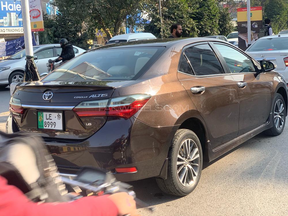 Toyota Corolla 2018 for Sale in Lahore Toyota Corolla 2018 for Sale in Lahore Image-7