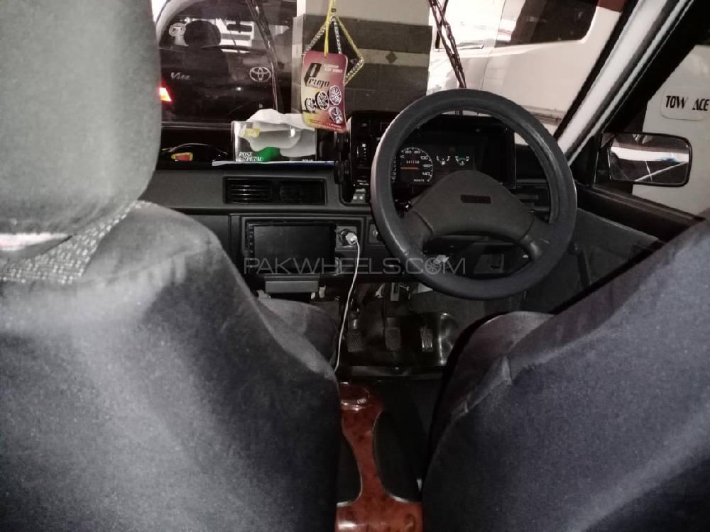 Suzuki Mehran 2017 for Sale in Karachi Suzuki Mehran 2017 for Sale in Karachi Image-8