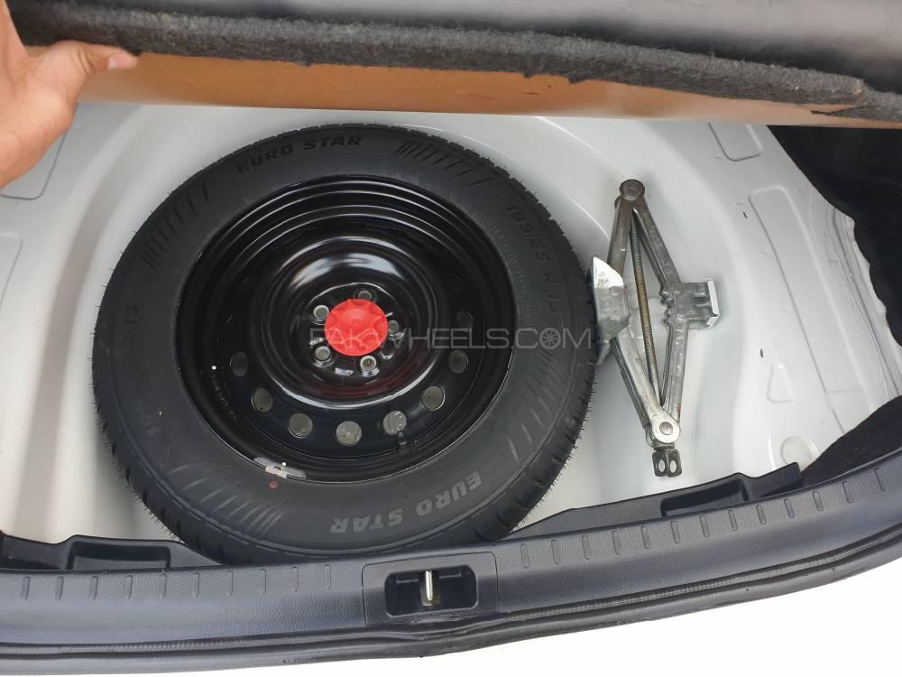 Toyota Corolla 2016 for Sale in Lahore Toyota Corolla 2016 for Sale in Lahore Image-5